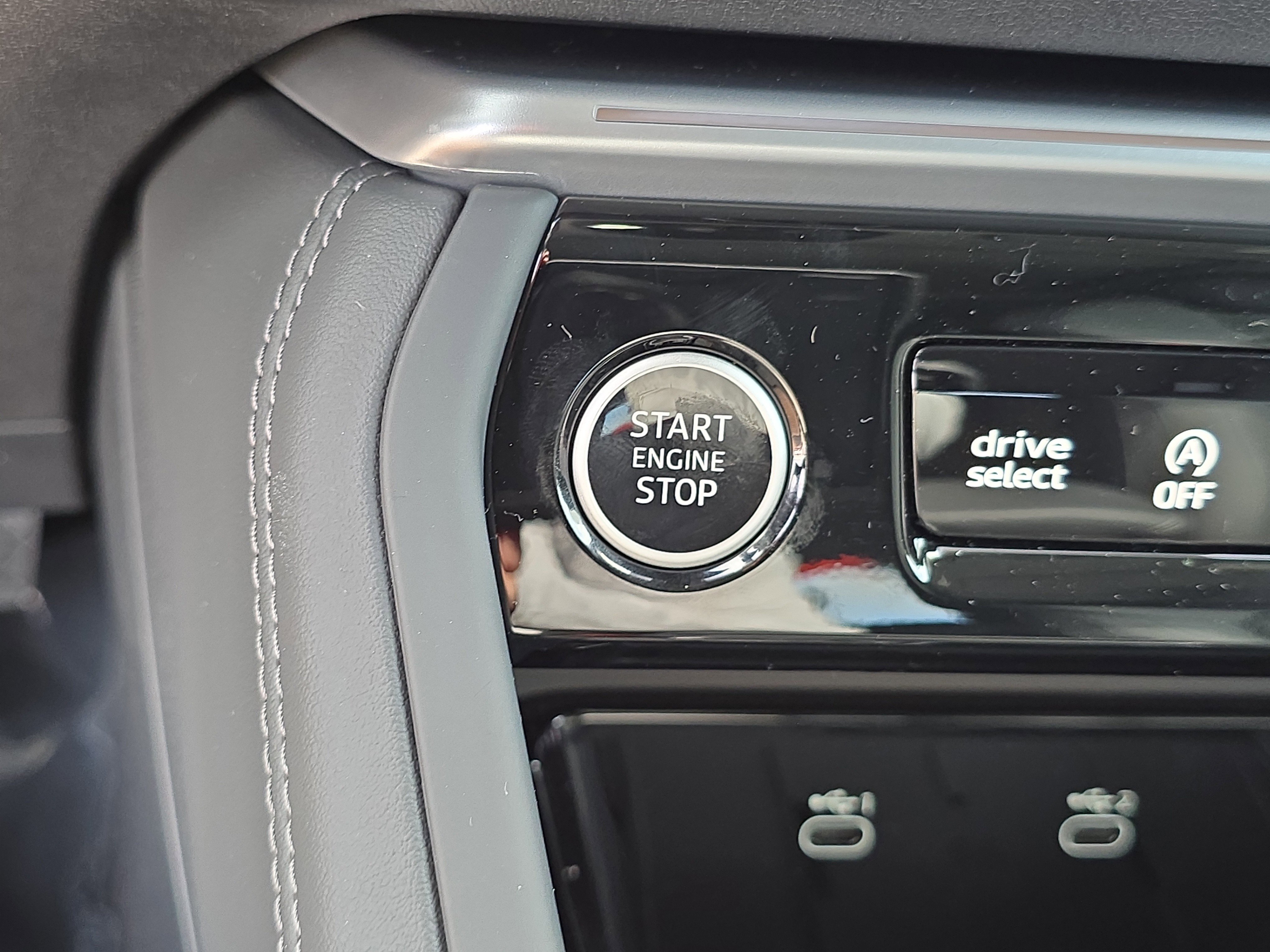 New 2025 Audi Q5 Premium Plus image 28