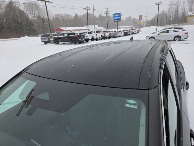 Used 2022 Nissan Rogue S image 32