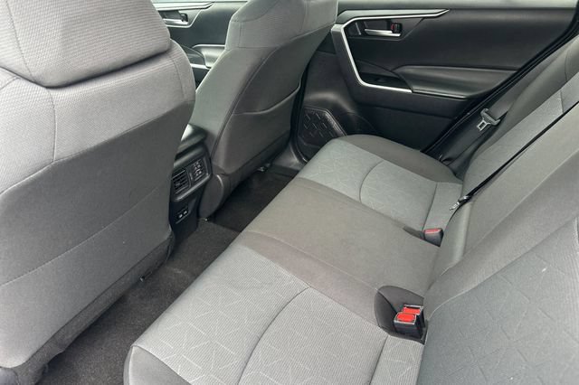 Certified 2024 Toyota RAV4 XLE FWD image 16