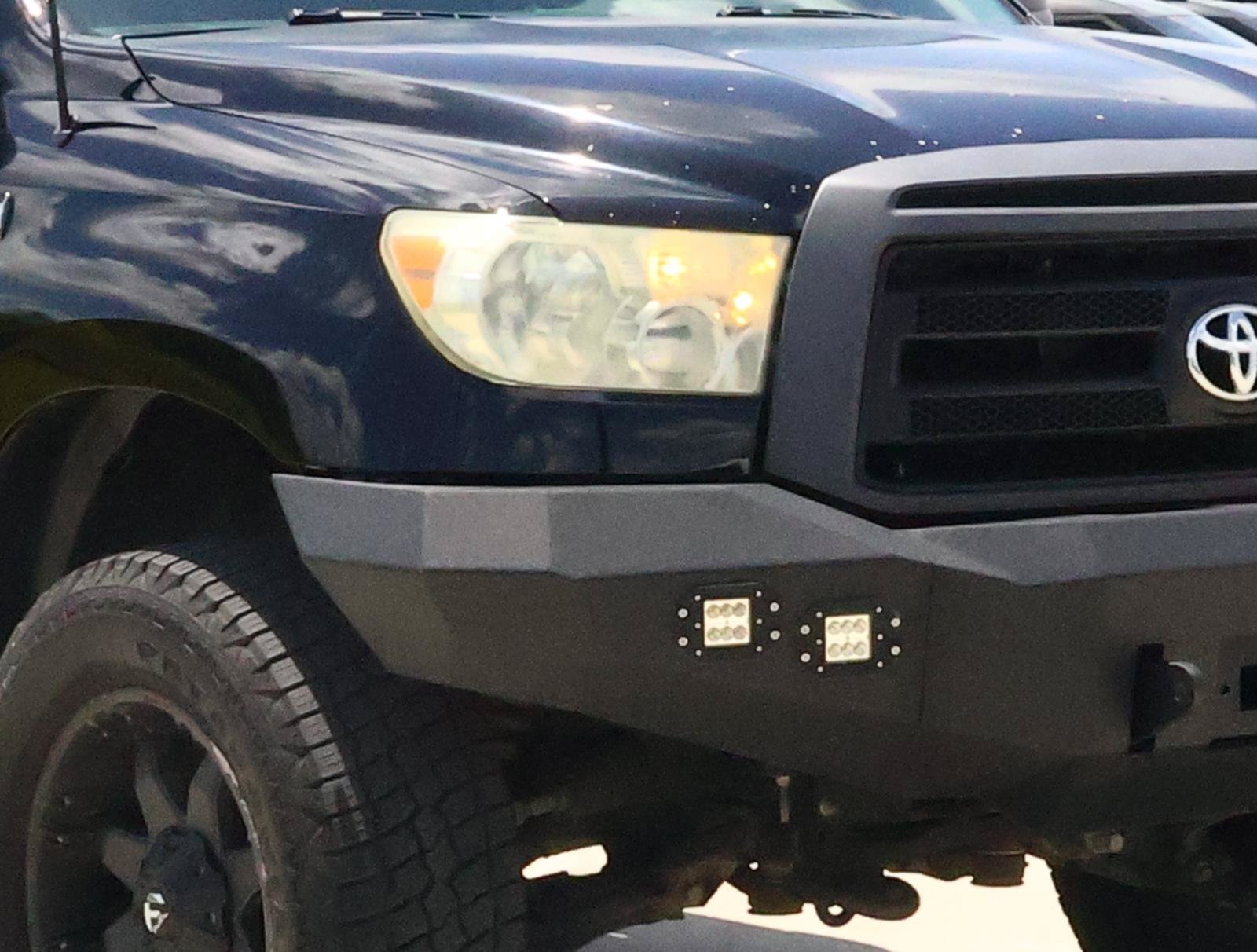 Used 2010 Toyota Tundra 4x4 Double Cab image 7