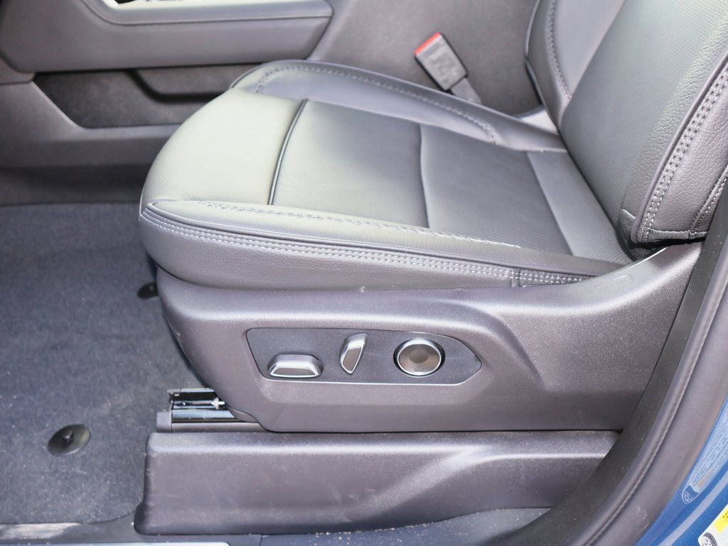 New 2026 GMC Sierra 3500 Denali w/ Denali Reserve Package image 9