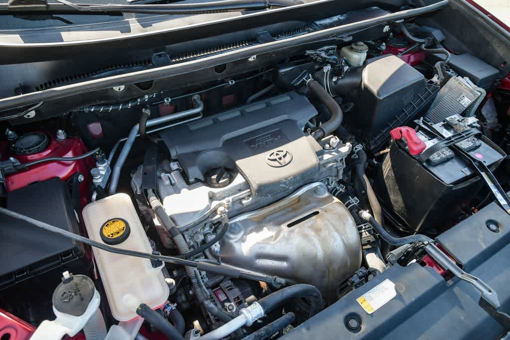 Used 2018 Toyota RAV4 XLE FWD image 27