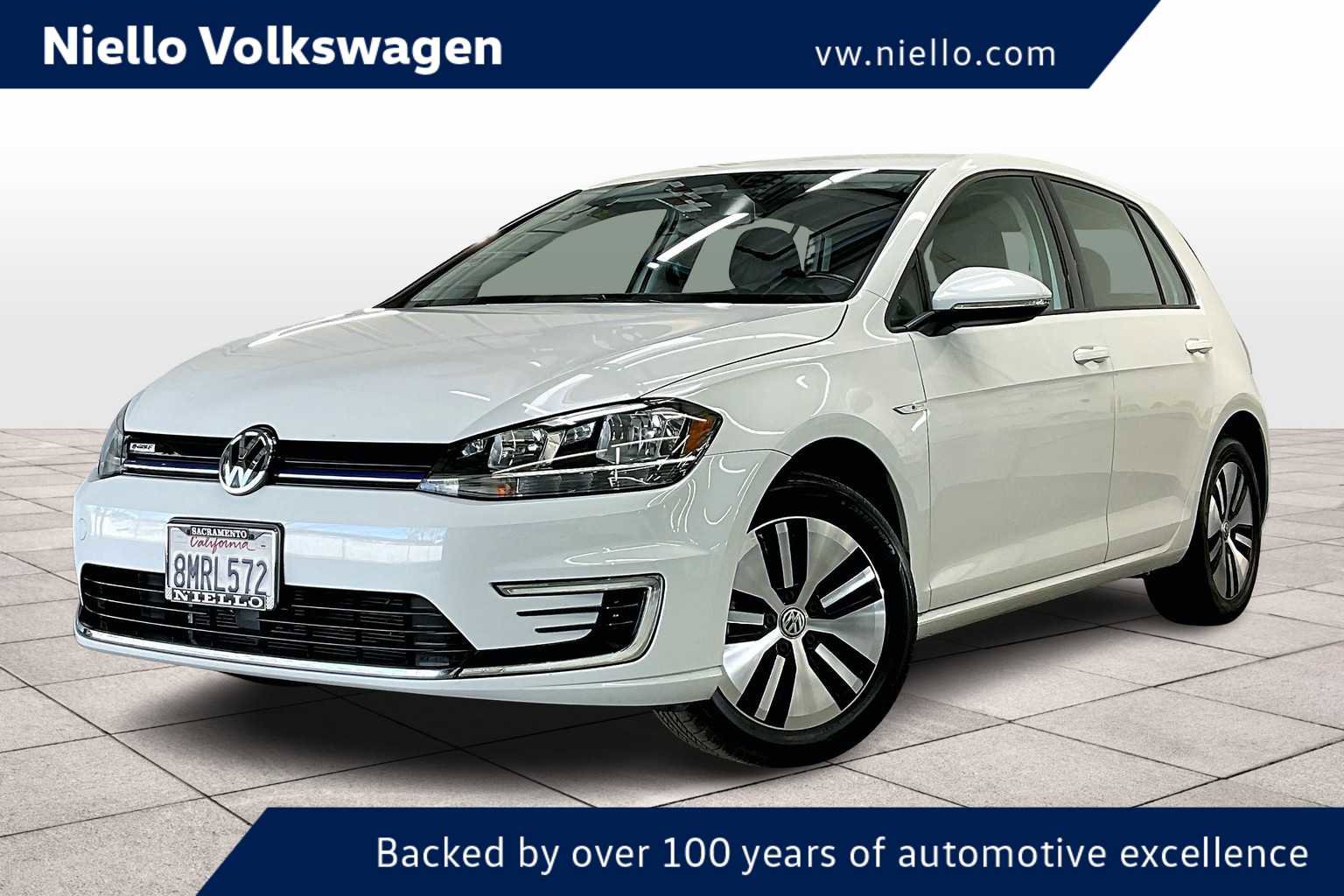 Used 2019 Volkswagen e-Golf SE w/ Driver Assistance Package