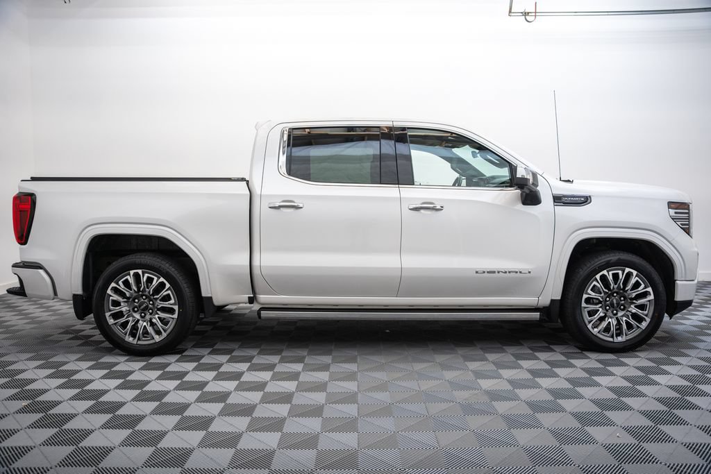Used 2024 GMC Sierra 1500 Denali Ultimate AWD/4WD image 4