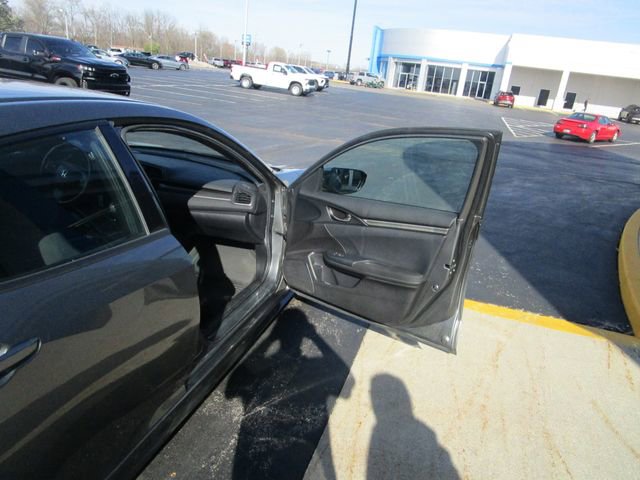 Used 2019 Honda Civic Sport image 25