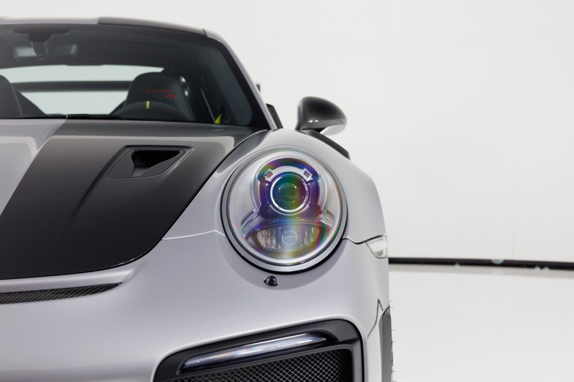 Used 2018 Porsche 911 GT2 RS RWD image 61