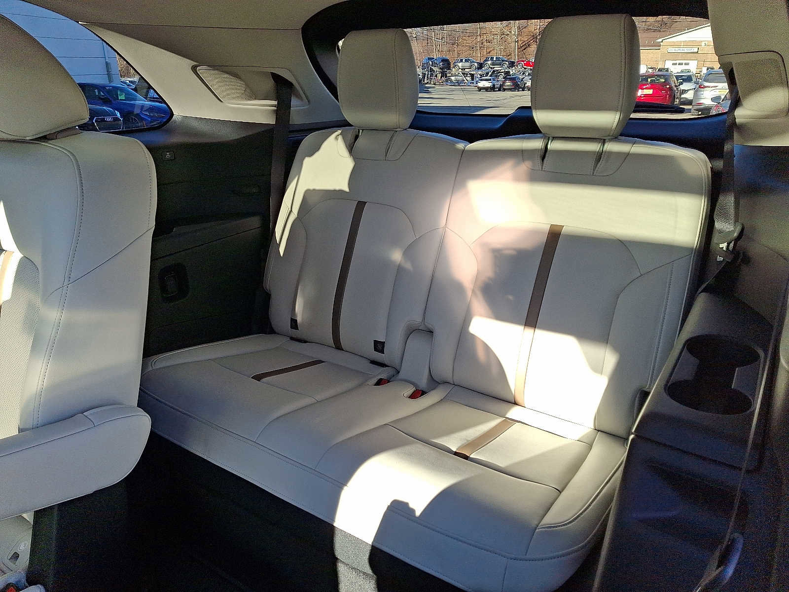 Certified 2024 MAZDA CX-90 3.3 Turbo S w/ Premium Package image 11