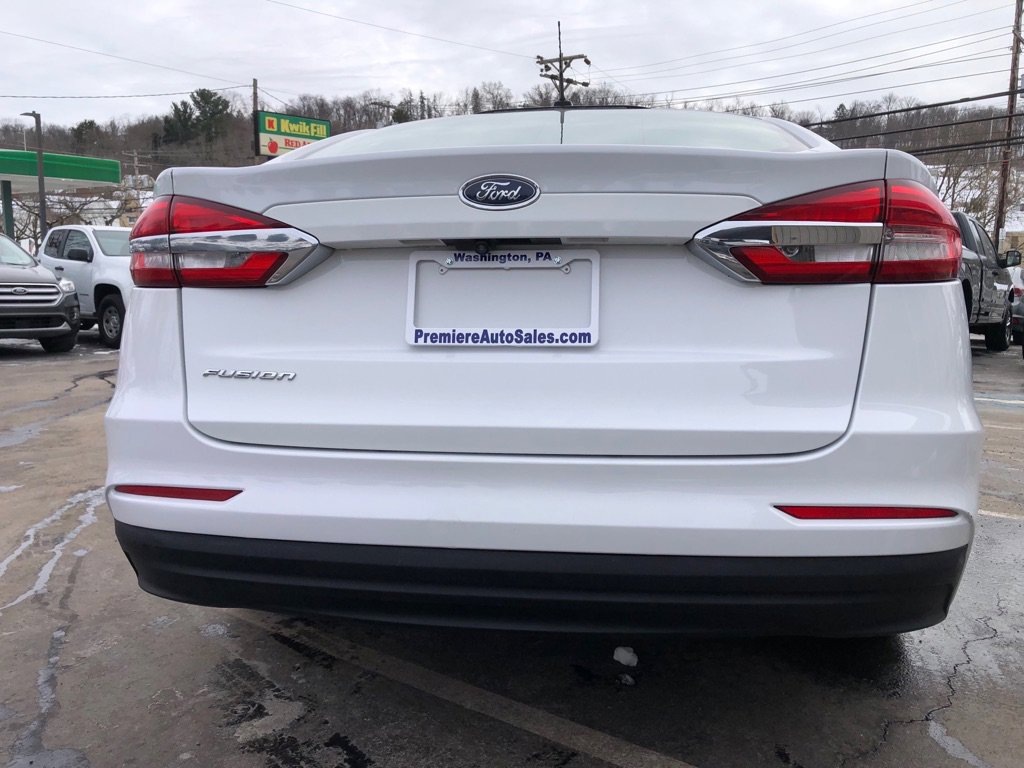 Used 2019 Ford Fusion S image 4