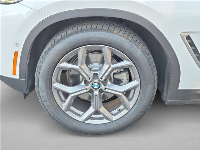 Used 2024 BMW X3 sDrive30i w/ Convenience Package RWD image 26