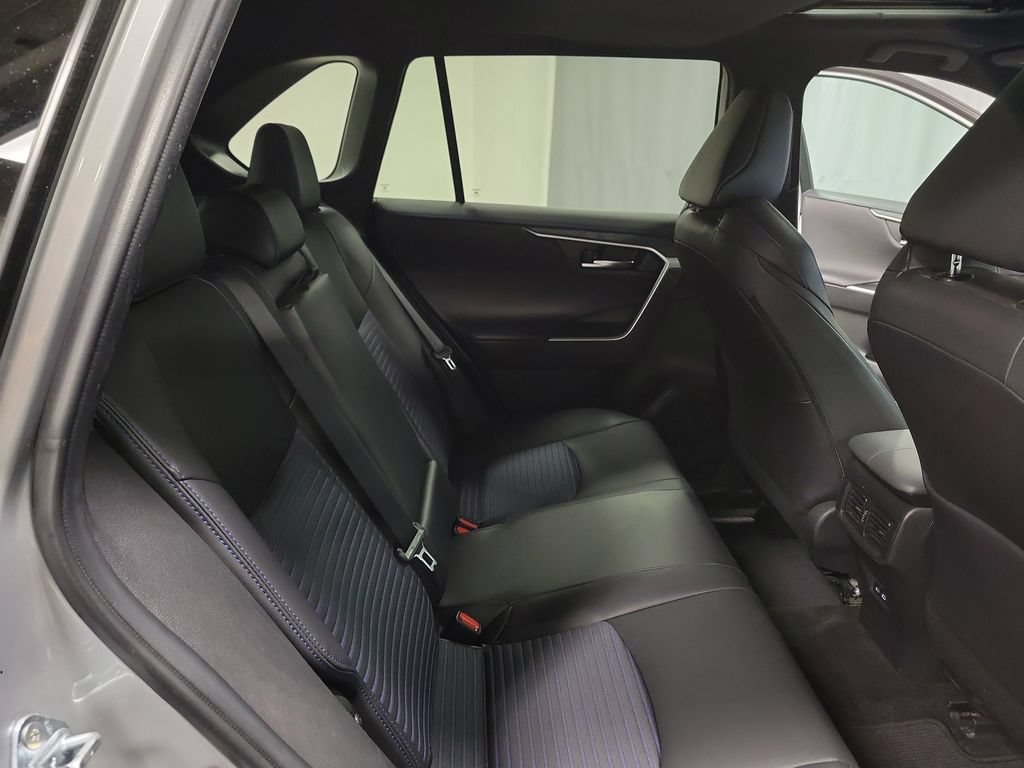 Used 2024 Toyota RAV4 XSE AWD/4WD image 22
