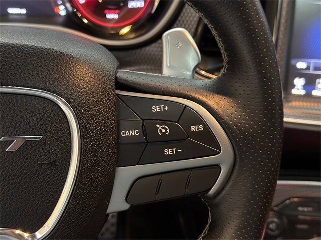 Used 2016 Dodge Challenger SRT Hellcat image 10