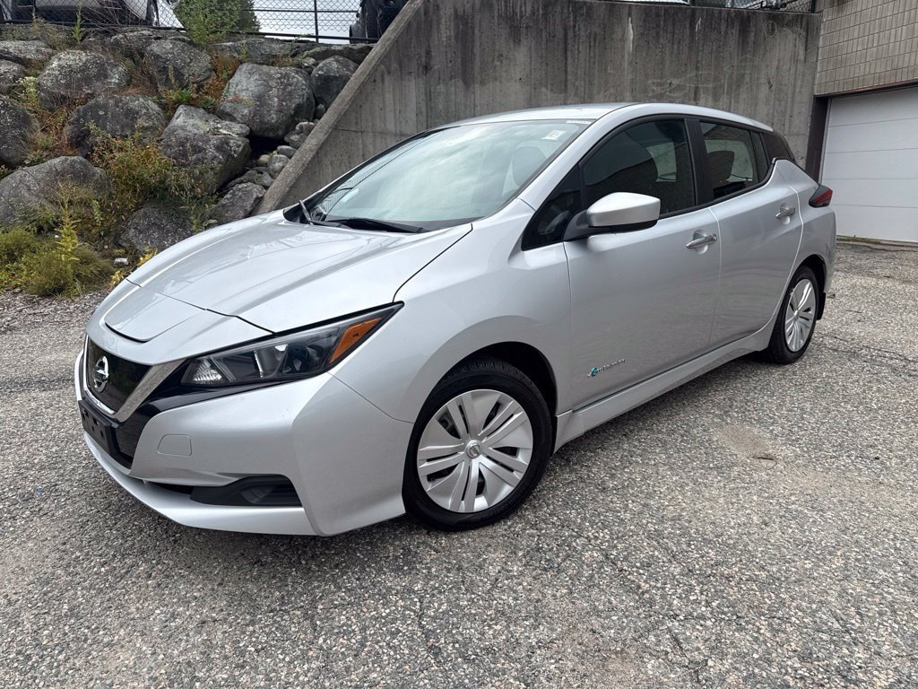 Used 2019 Nissan Leaf S w/ S Charge Package FWD image 2