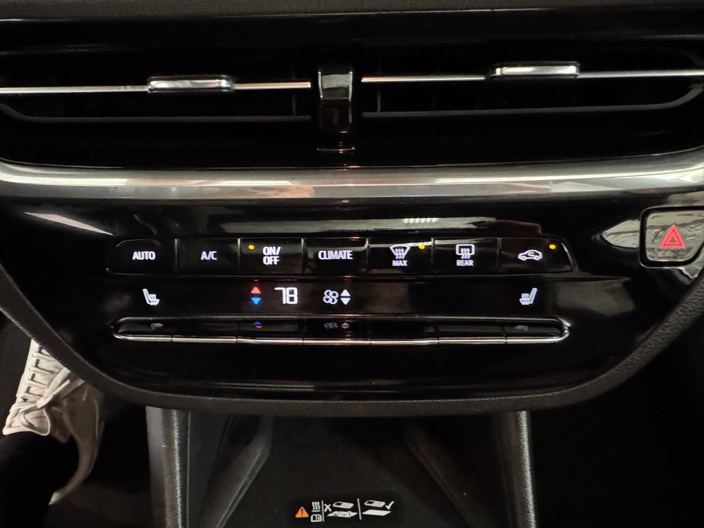 Used 2024 Buick Envista Avenir image 26