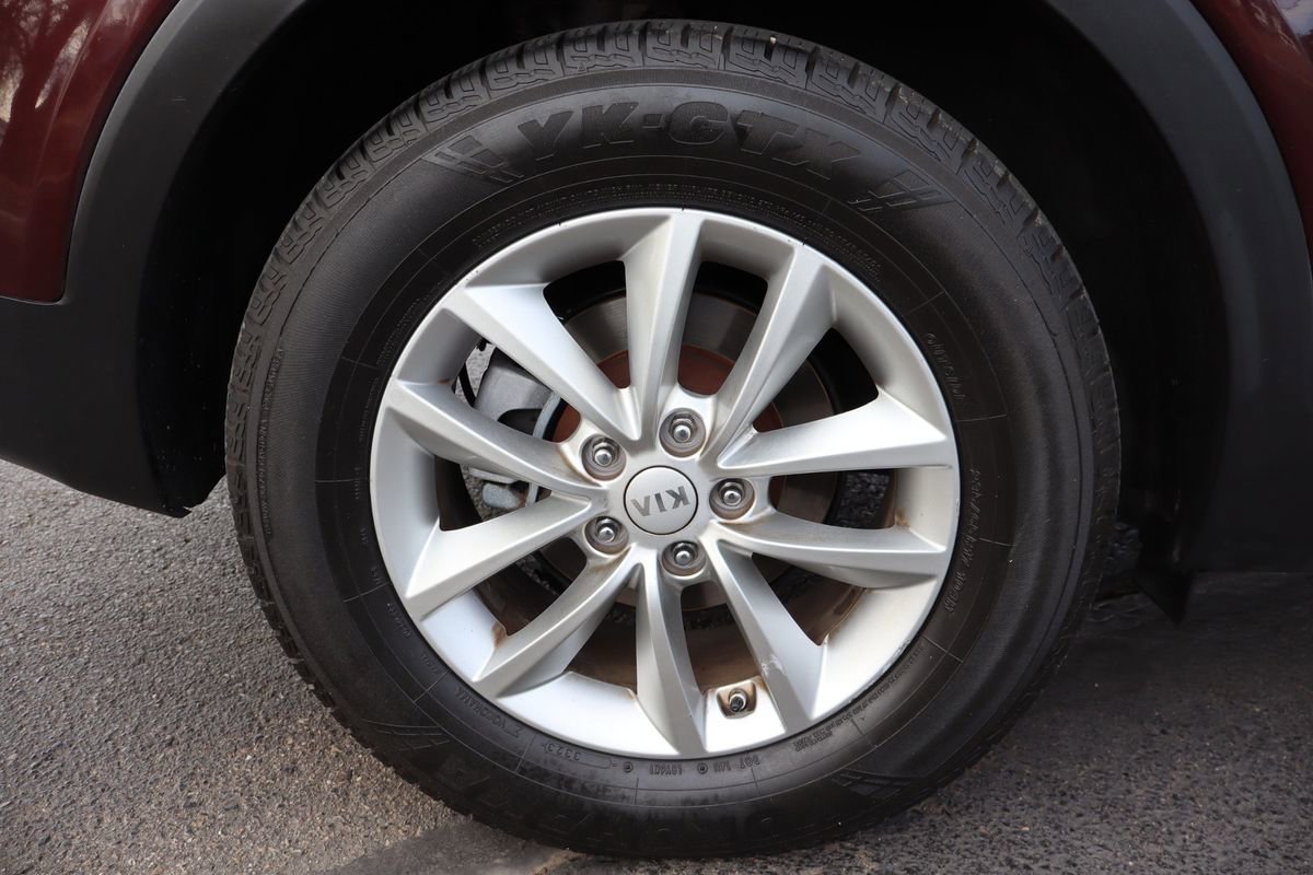 Used 2017 Kia Sorento AWD image 45