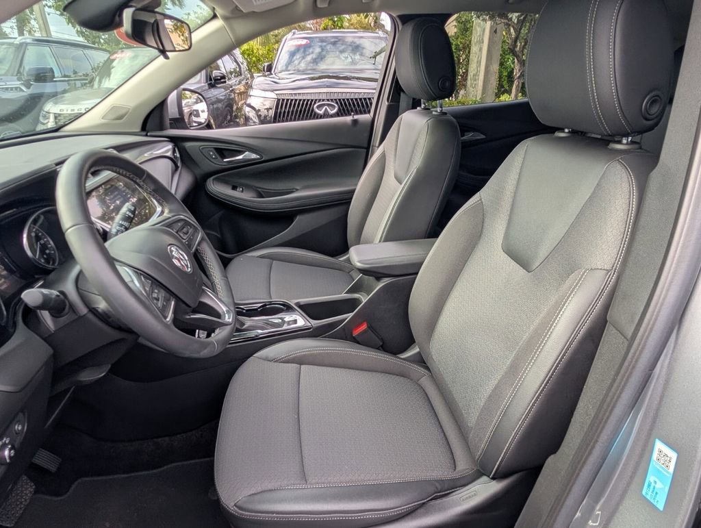 Used 2023 Buick Encore GX Select w/ Sport Touring Package image 10