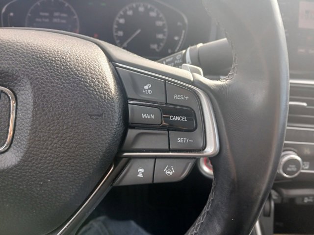 Used 2018 Honda Accord Touring image 30