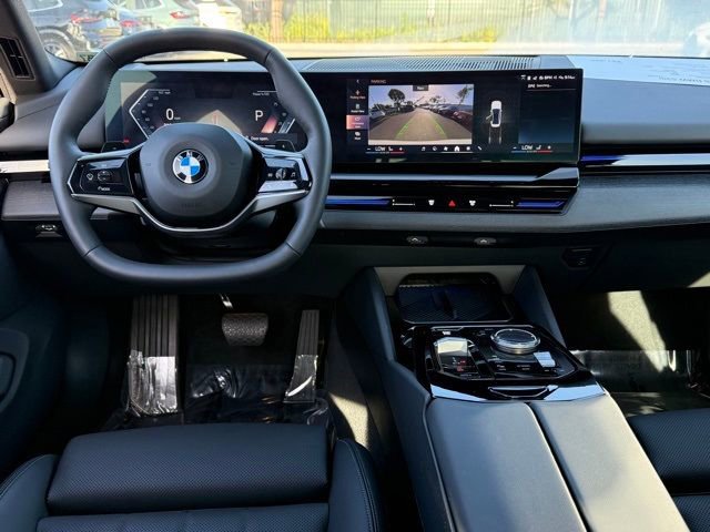 Used 2026 BMW 530i image 31