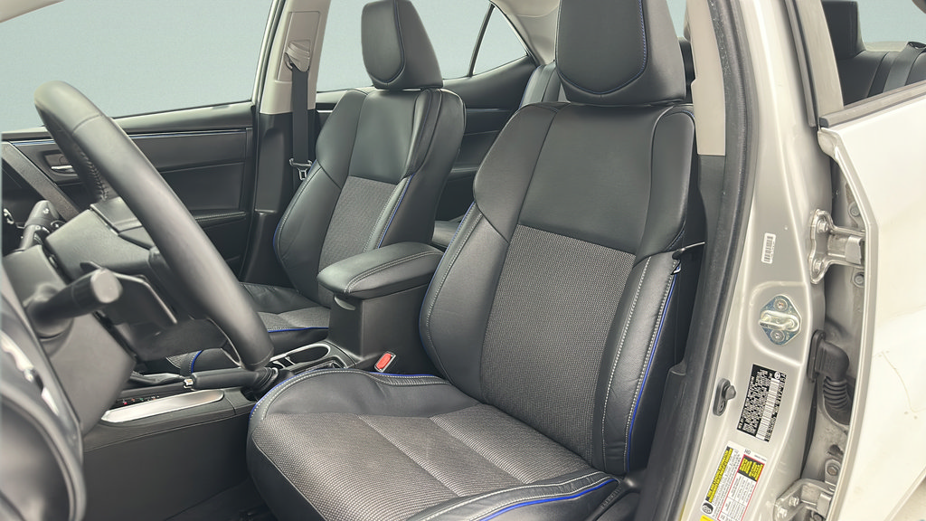 Used 2019 Toyota Corolla SE FWD image 14