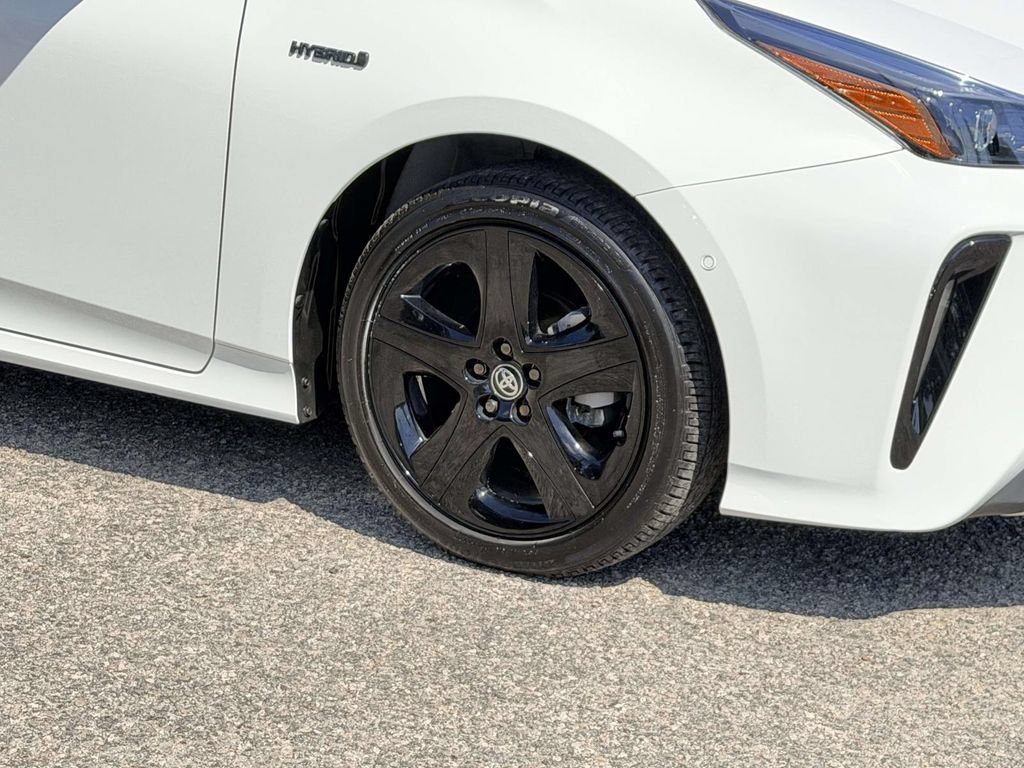 Certified 2022 Toyota Prius FWD image 26