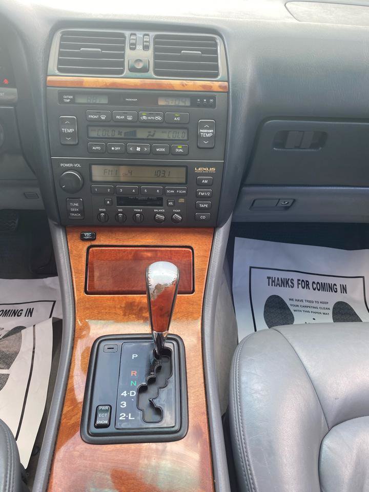 Used 1999 Lexus LS 400 RWD image 13