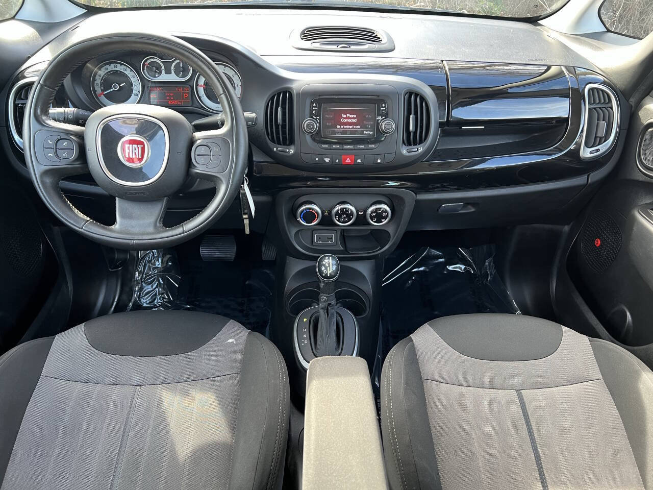 Used 2015 FIAT 500L Trekking FWD image 13