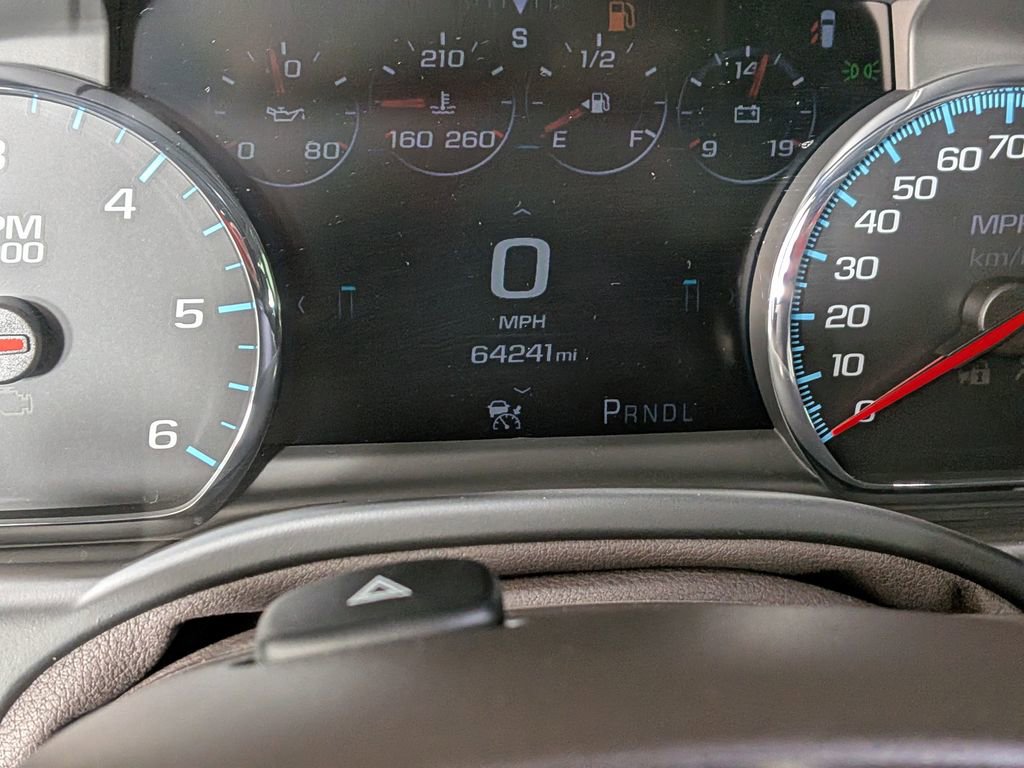 Used 2020 GMC Yukon Denali w/ Denali Premium Package image 24