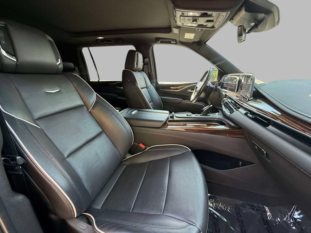 Used 2023 Cadillac Escalade ESV Premium Luxury AWD/4WD image 14