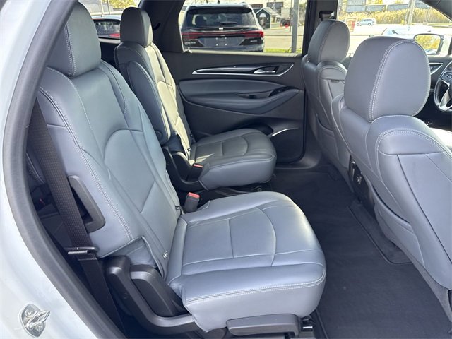 Certified 2023 Buick Enclave Essence image 25