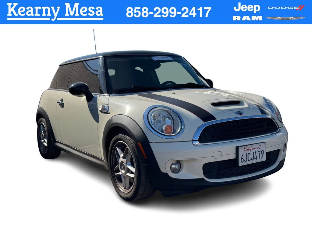 Used 2009 MINI Cooper S FWD image 1