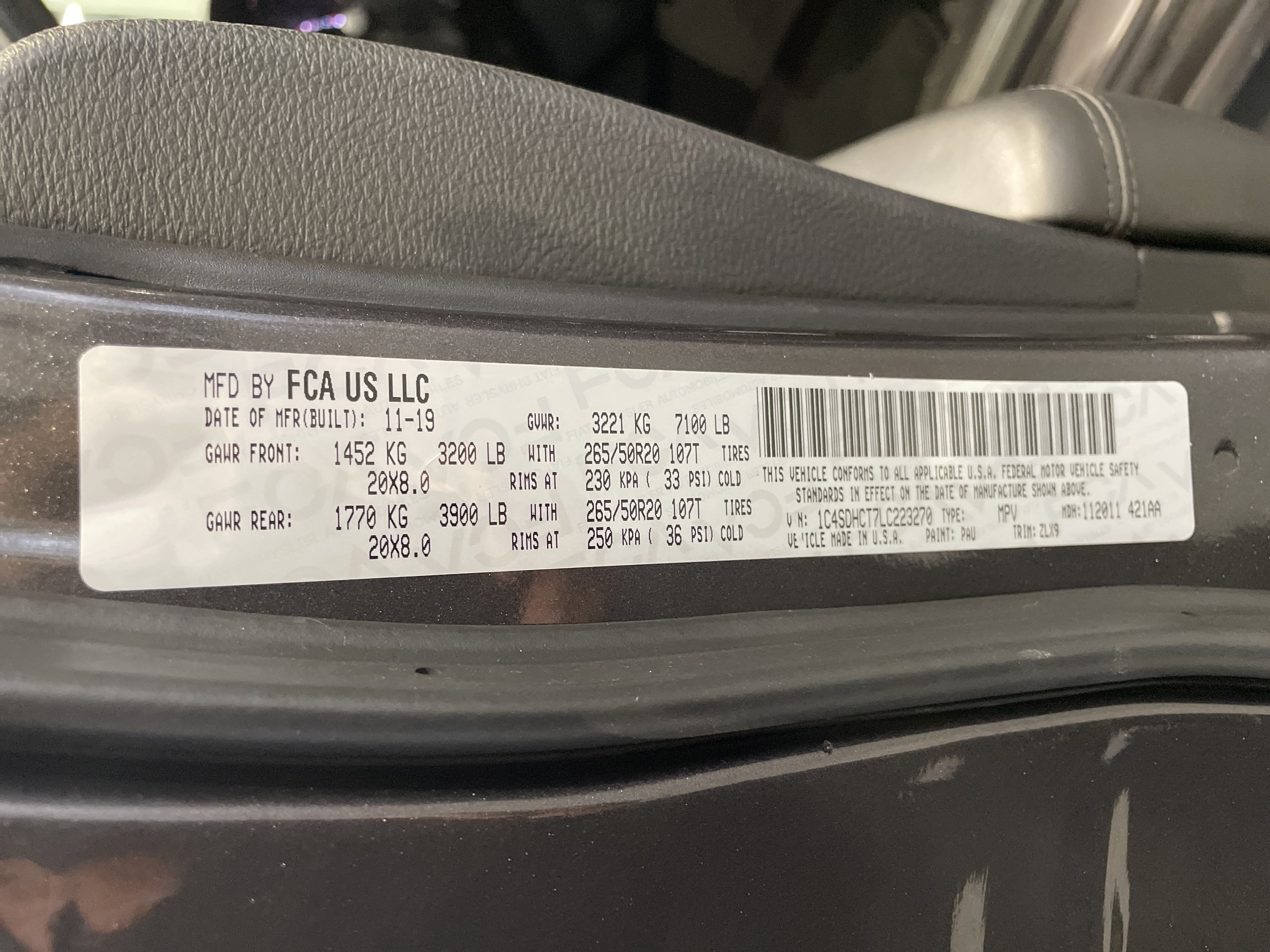 Used 2020 Dodge Durango R/T w/ Blacktop Package RWD image 41