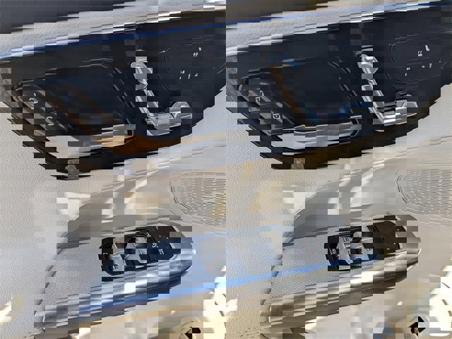 Used 2024 Mercedes-Benz GLC 300 4MATIC image 32