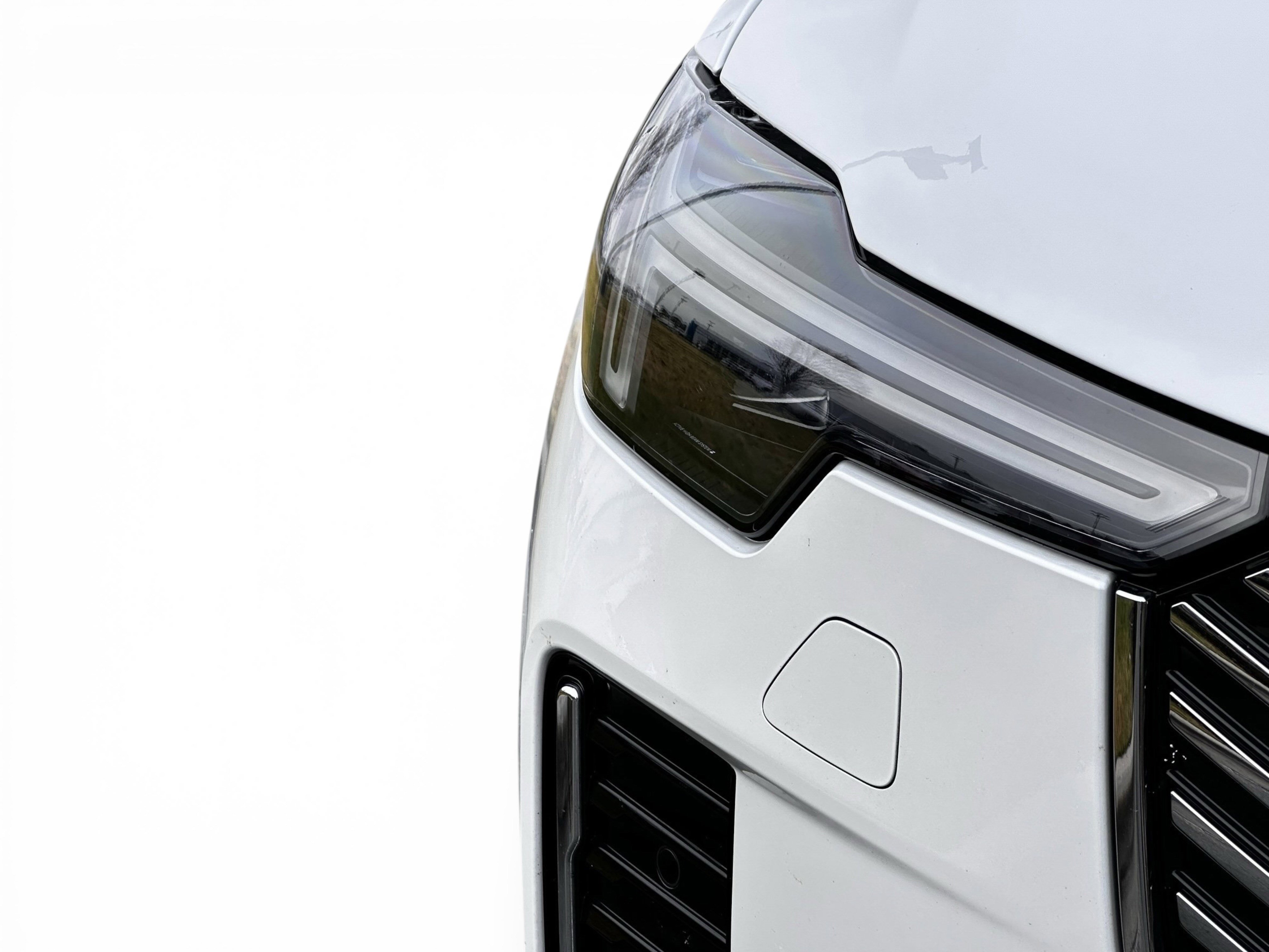 Used 2025 Volvo XC90 T8 Ultra image 6