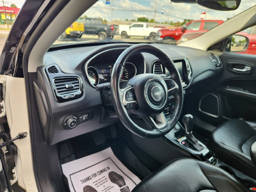 Used 2019 Jeep Compass Limited AWD/4WD image 22