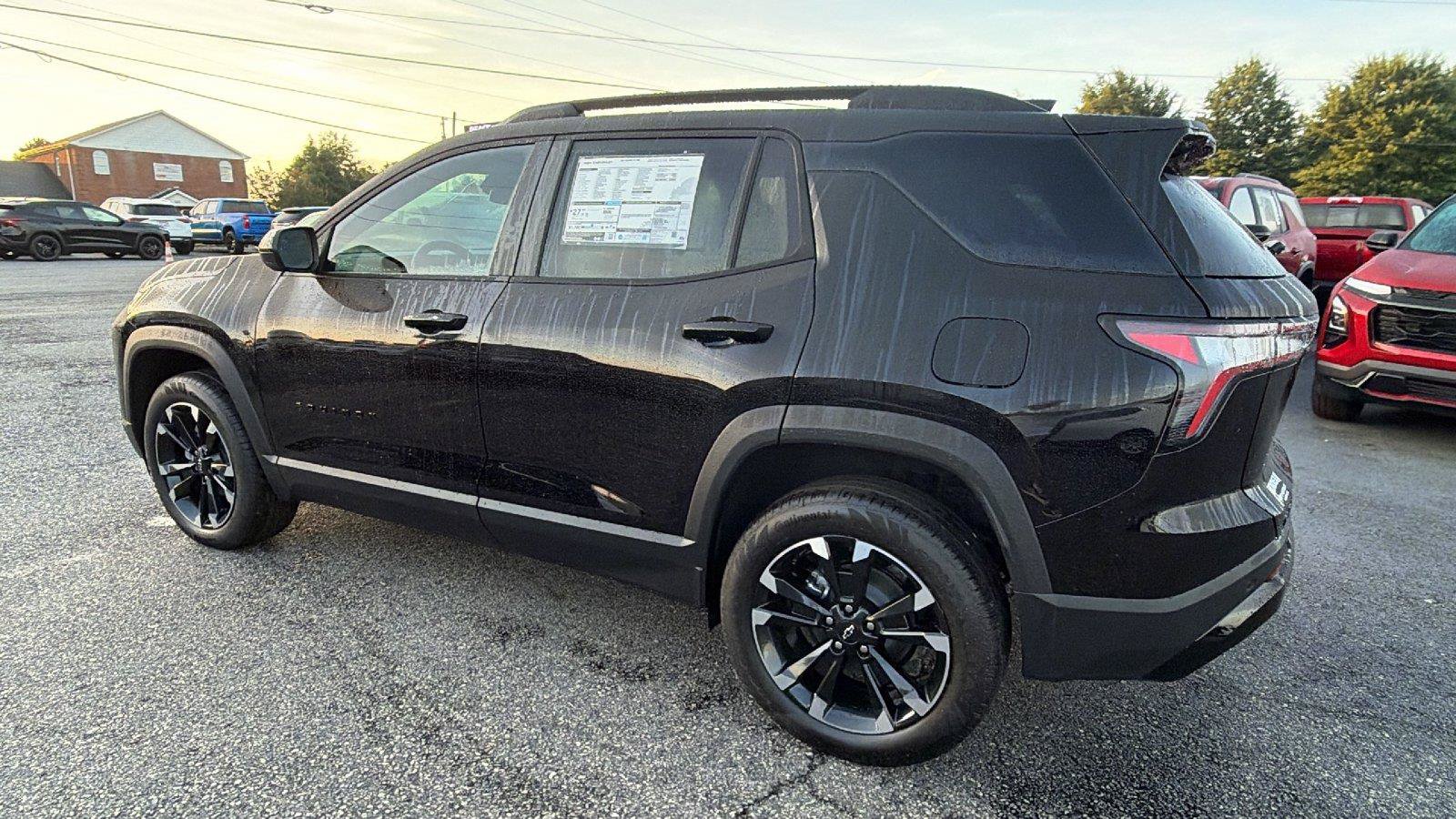 New 2027 Chevrolet Equinox RS FWD image 11