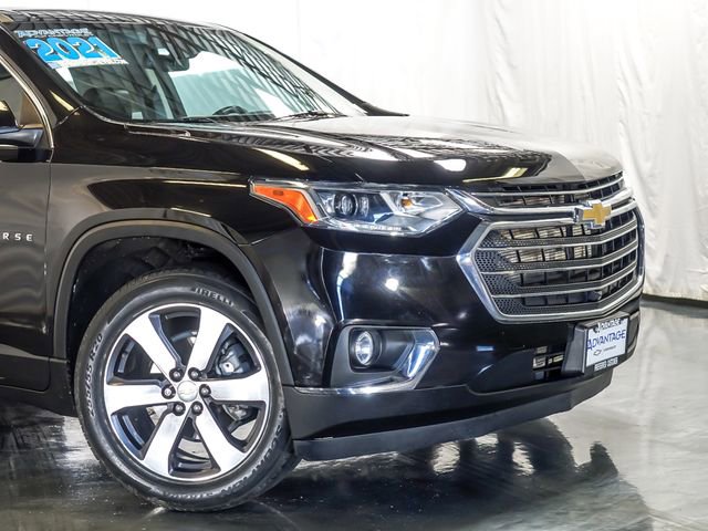 Certified 2021 Chevrolet Traverse LT w/ LT Premium Package image 3