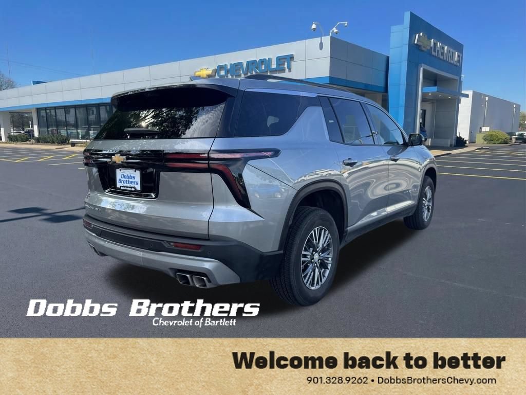 Used 2026 Chevrolet Traverse LT w/ Driver Confidence Package AWD/4WD image 8