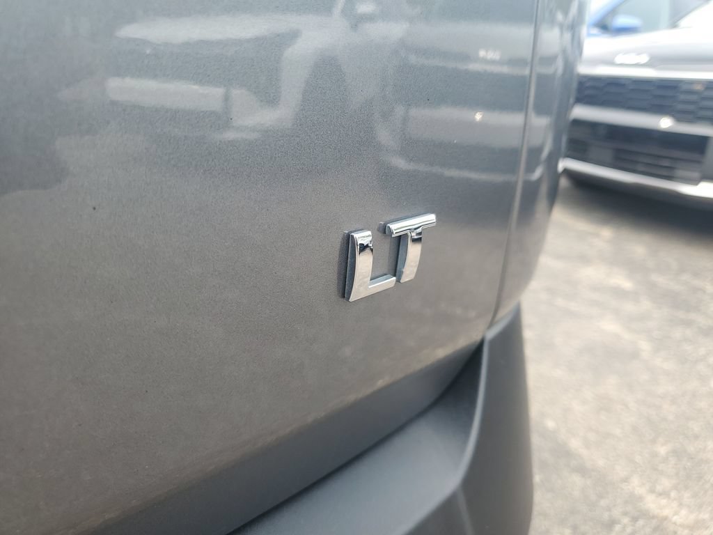 Used 2020 Chevrolet Traverse LT w/ LPO, Floor Liner Package AWD/4WD image 29