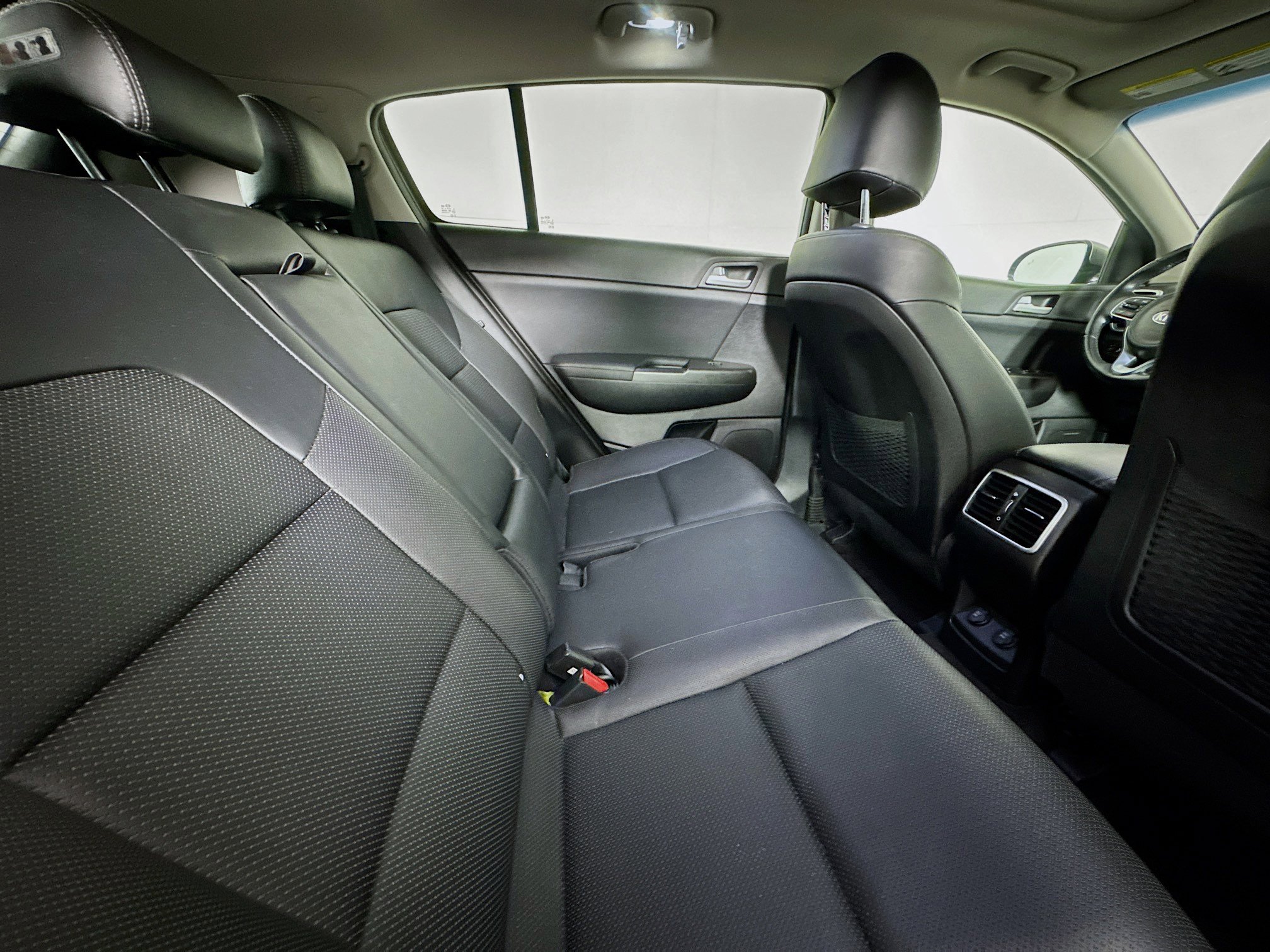 Used 2017 Kia Sportage EX w/ EX Technology Package image 26