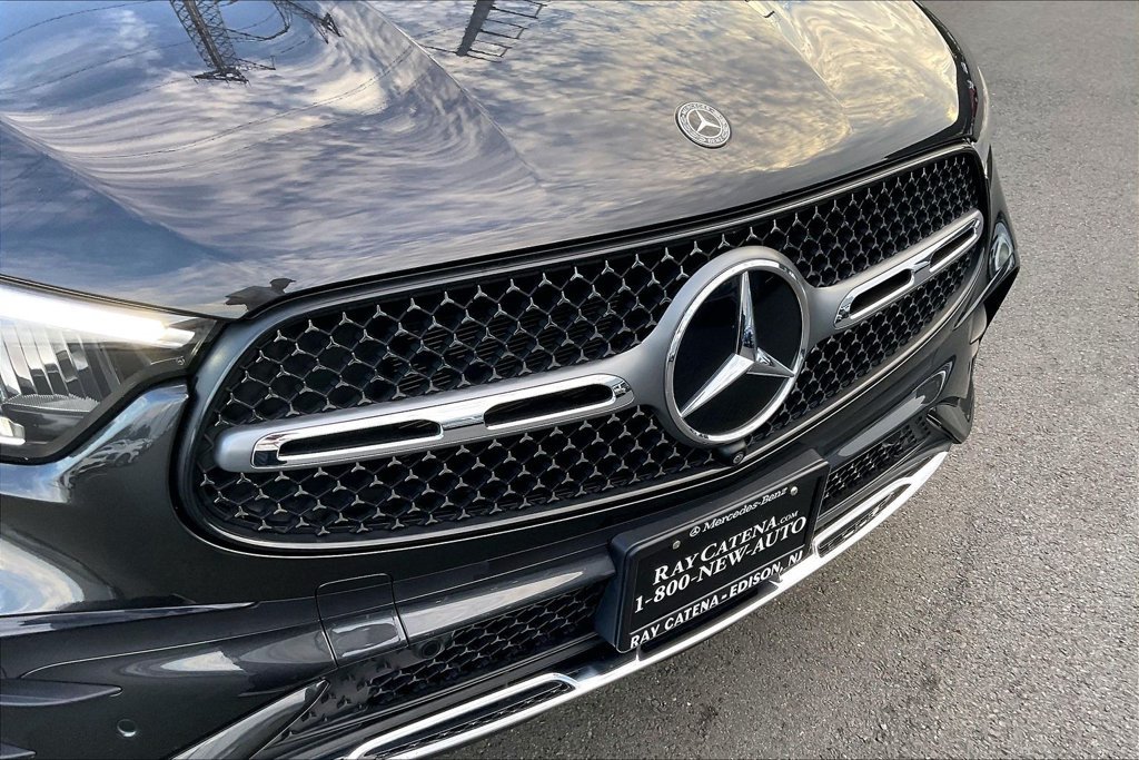 Certified 2025 Mercedes-Benz GLC 350e 4MATIC image 22
