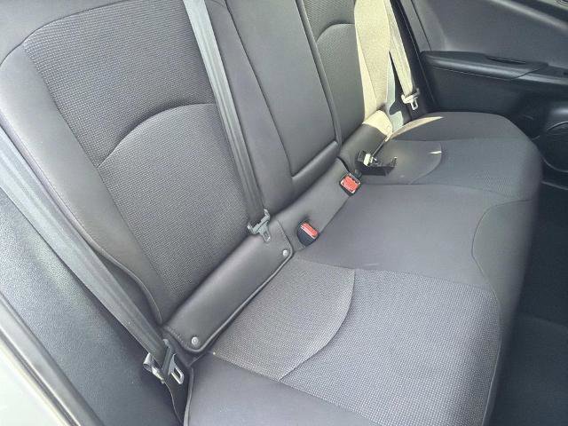 Used 2019 Toyota Prius L Eco w/ Carpet Mat Package FWD image 24