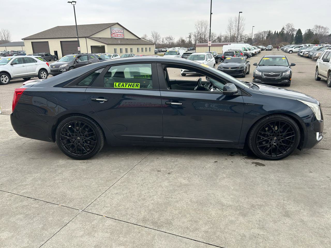 Used 2014 Cadillac XTS Premium w/ Driver Assist Package image 4