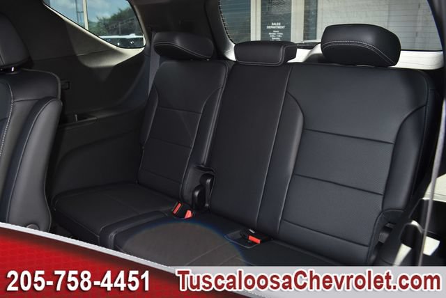 New 2027 Chevrolet Traverse LT w/ Midnight/Sport Edition FWD image 19