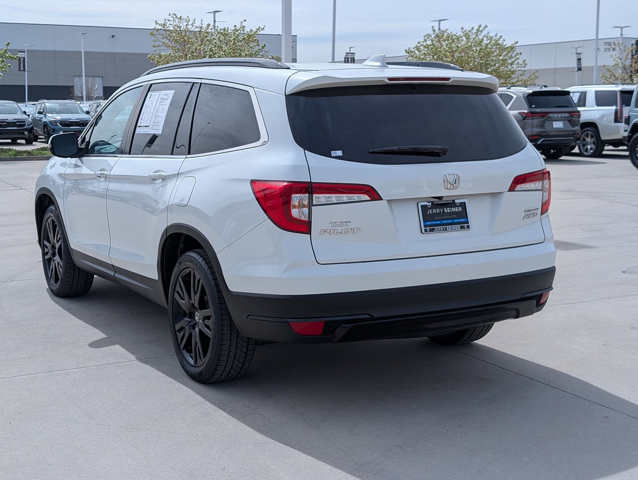 Used 2021 Honda Pilot Special Edition image 4