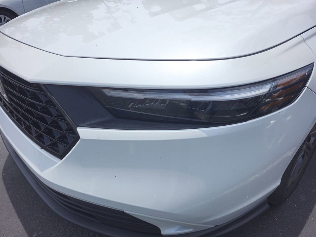 Used 2023 Honda Accord EX image 7