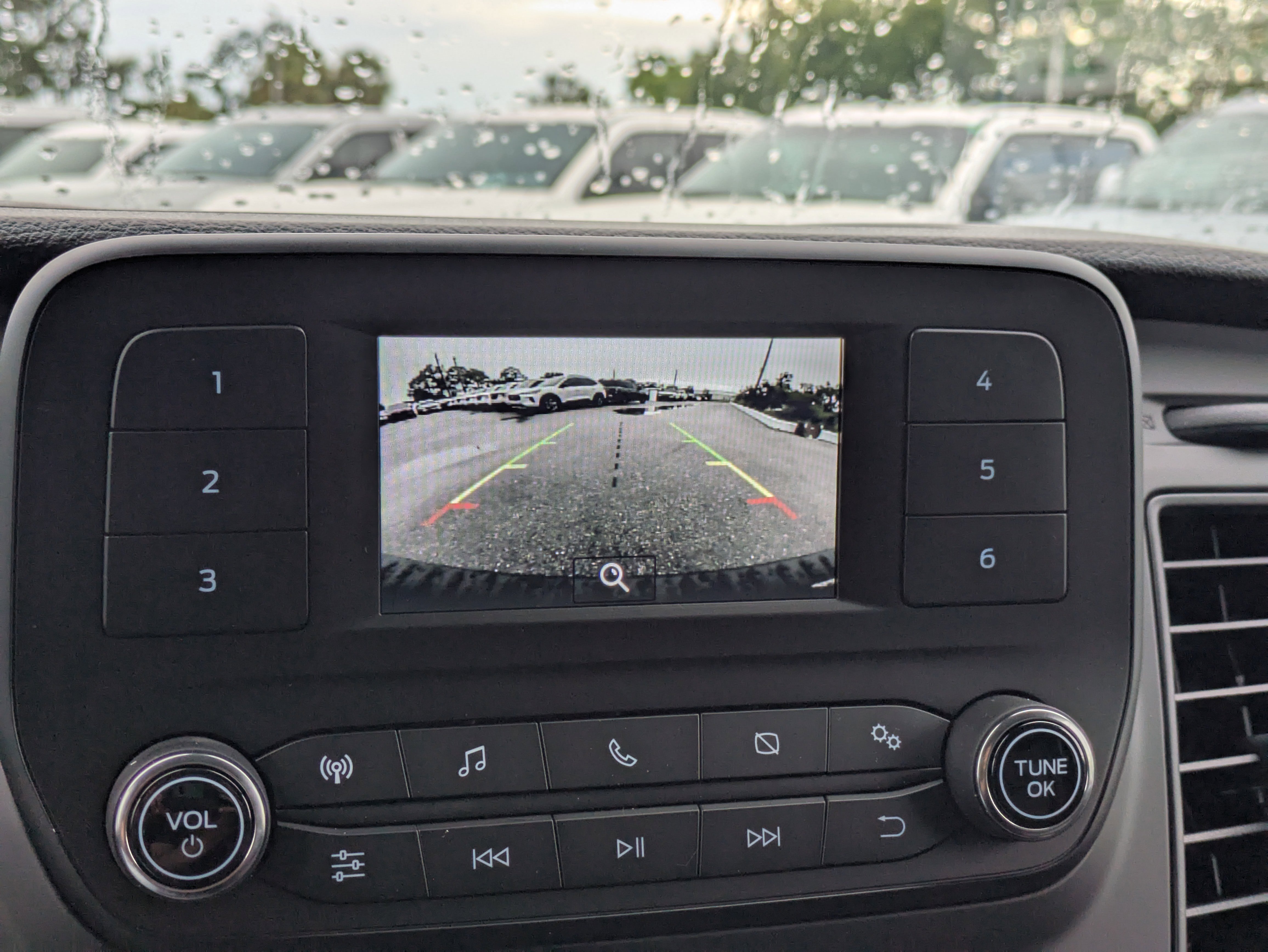 New 2025 Ford Transit 150 Low Roof RWD image 28