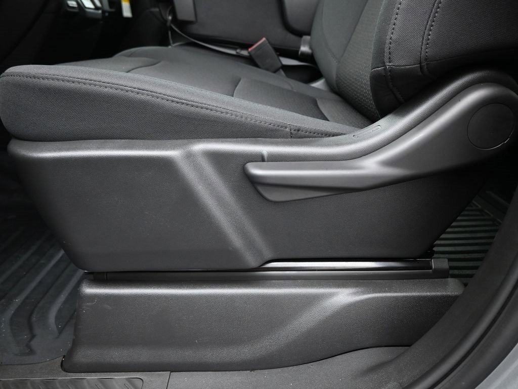 New 2025 GMC Sierra 3500 Pro w/ 1SA Pro Safety Plus Package image 9