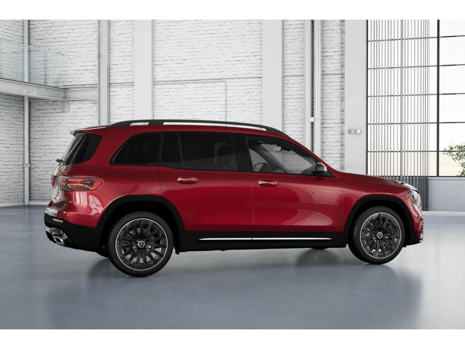 Used 2025 Mercedes-Benz GLB 250 image 17