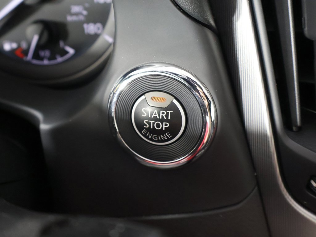 Used 2022 INFINITI Q60 3.0t Luxe w/ Essential Package image 35