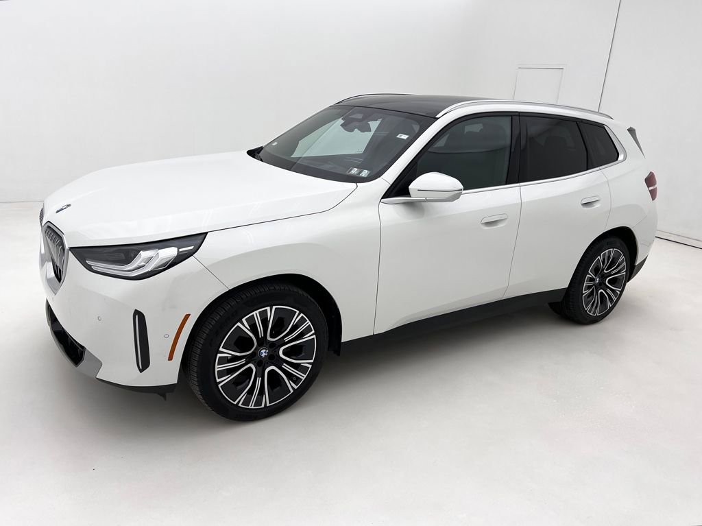 Certified 2025 BMW X3 xDrive30i w/ Convenience Package AWD/4WD image 5