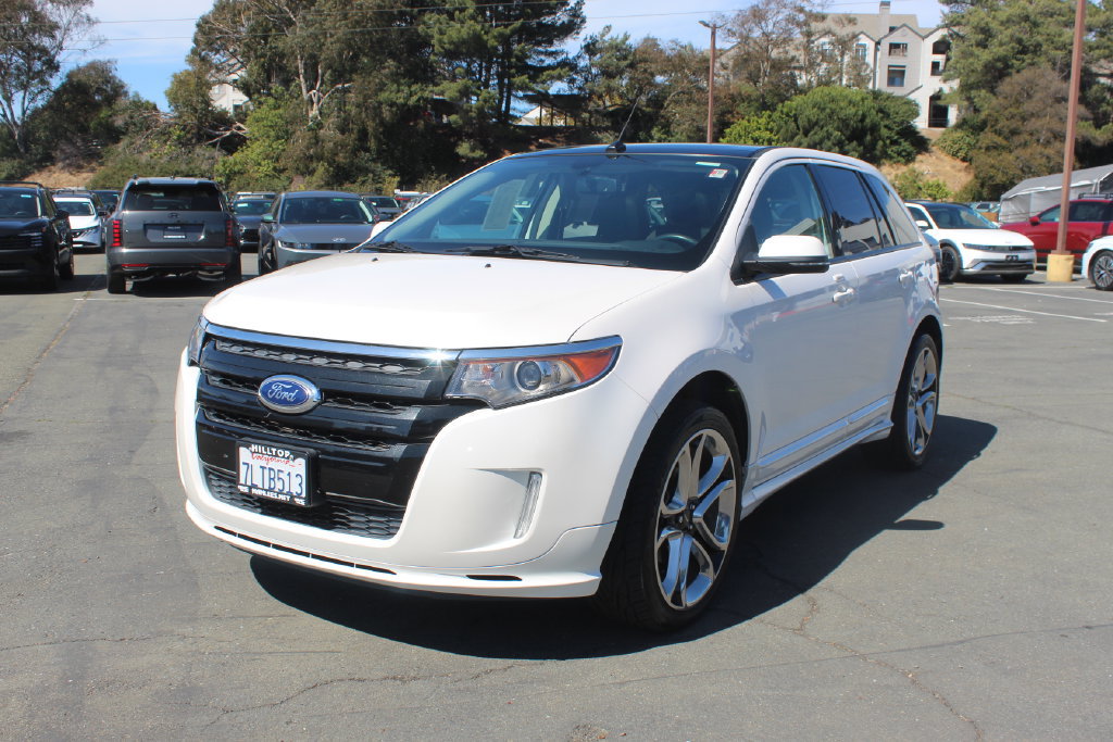 Used 2014 Ford Edge Sport w/ Driver Entry Package AWD/4WD image 3